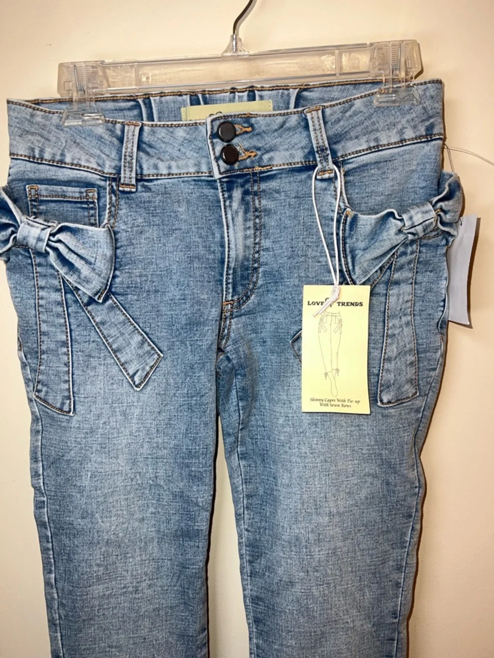 Love Trends Bow Pocket Capri Skinny Jeans Light Wash Size 3 NWT - Picture 6 of 10